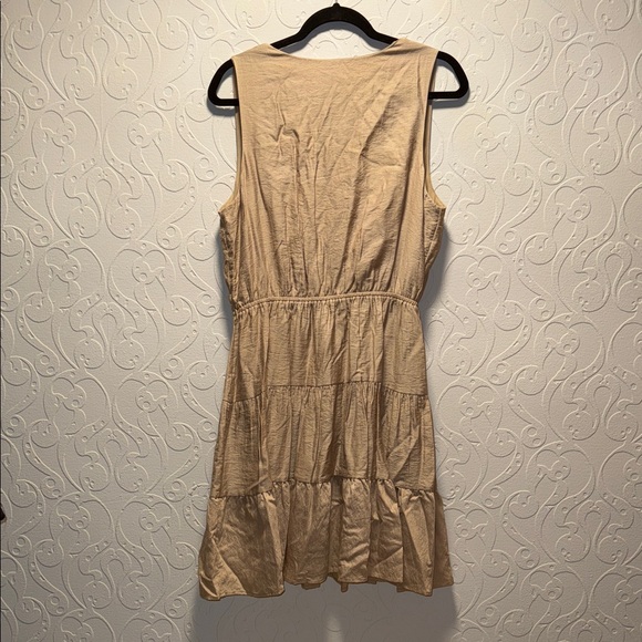 Express Beige Sleeveless Mini Dress - Picture 3 of 3